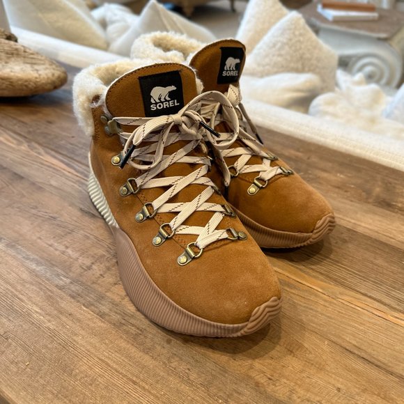 Sorel Out N About III Conquest Boot - Picture 2 of 8